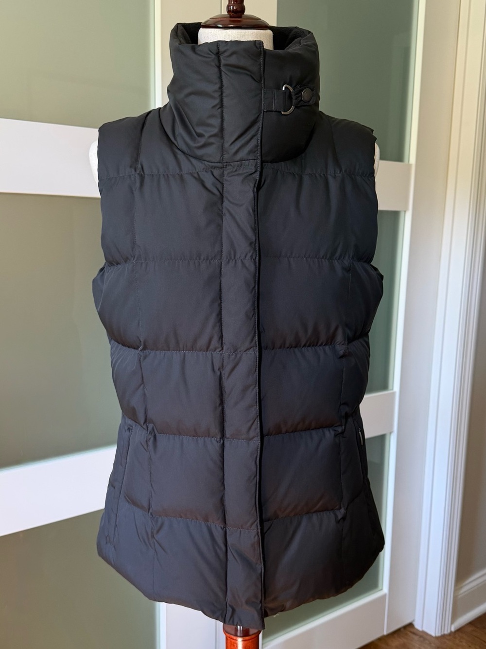 Eddie Bauer Black Quilted Goose Down Puffer Vest - Picture 4 of 9